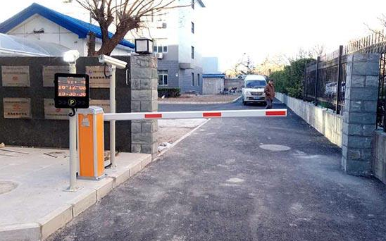 无人值守停车场系统 无人值守停车场系统