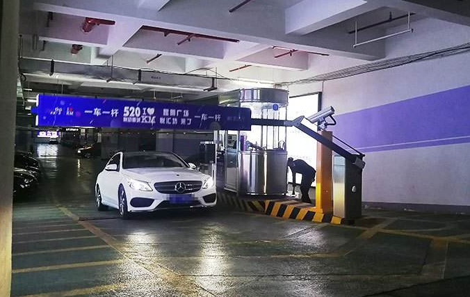 重庆广告道闸安装