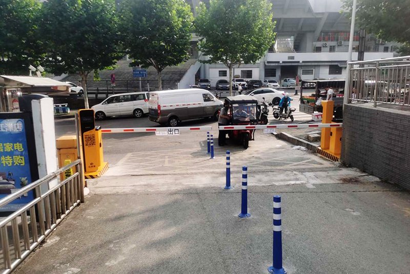 重庆星河奥韵小区停车 ...